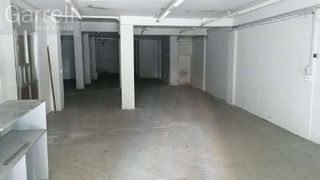Local Comercial a carrer SEGRE 
Pl: Pt:
 BARCELONA (BARCELONA)