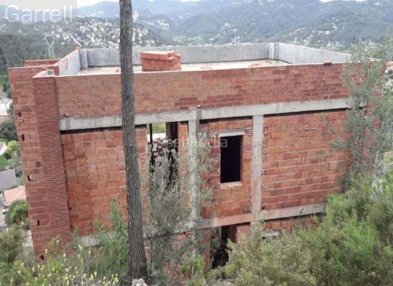 Foto 8f08245e-7304-4f89-b551-a072caed6544. Edifici a Corbera de Llobregat