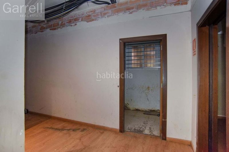 Foto 0fef56da-78b7-4c14-9d95-3f1c7b368075. Local comercial a Zona Alta Premià de Mar