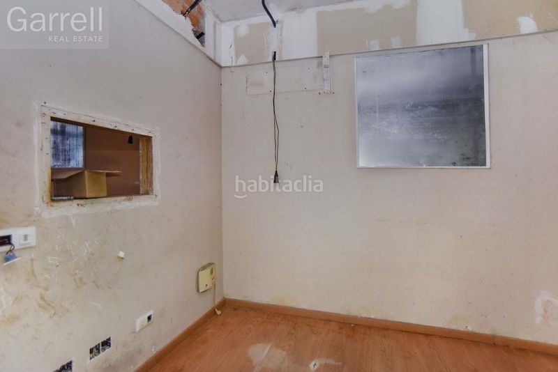 Foto dd1a08d2-d25d-444a-bb93-7706aec4443a. Local comercial a Zona Alta Premià de Mar
