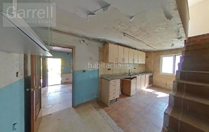 Foto 3328db9f-e3aa-4336-ba31-7bf7702a8f79. Casa adossada a Massanes