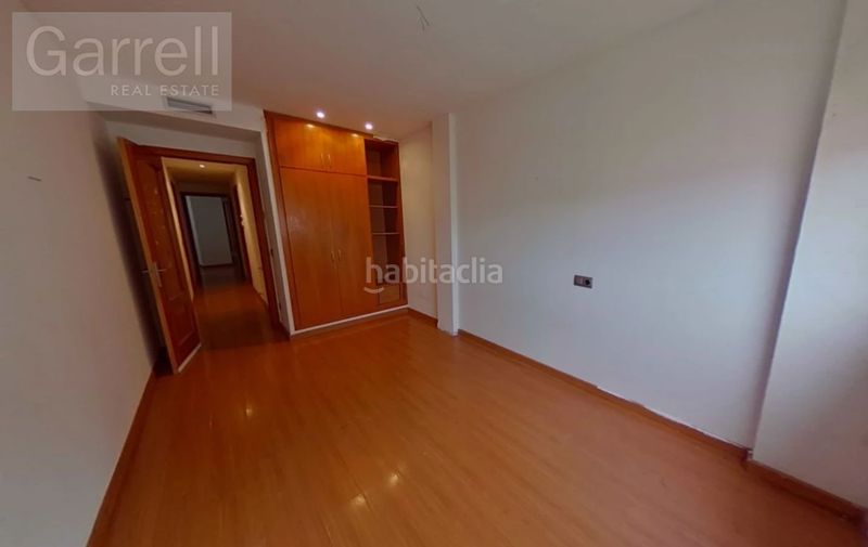 Foto e566f48c-989f-4c42-8266-86fb4a3d5cb0. Casa adossada a Centre Blanes