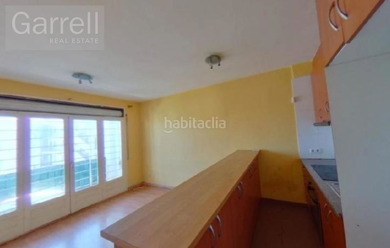 Foto 947a910c-fb57-4853-99a4-f68d6cf3b3b9. Pis a Sant Maurici Empuriabrava