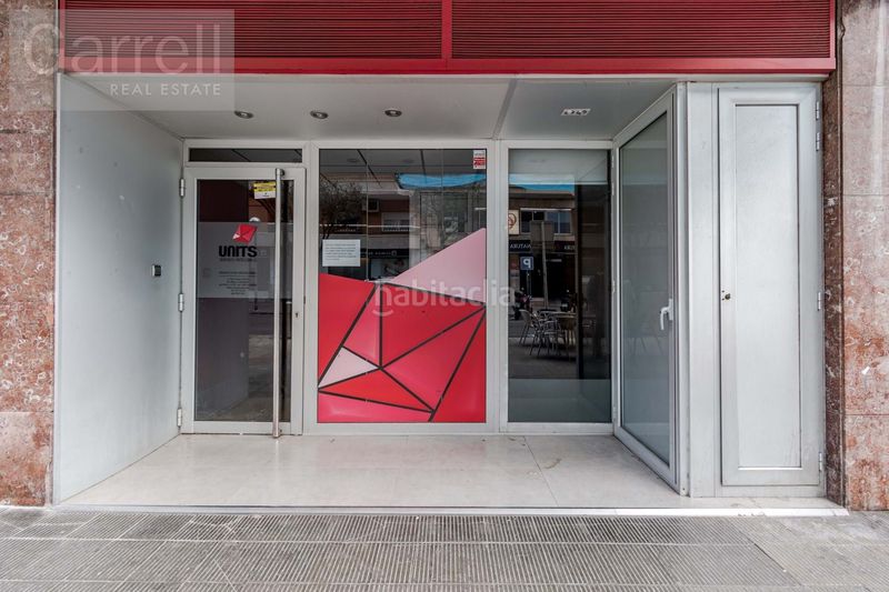 Foto 05279b78-47d7-44d5-b573-b0645df4689f. Local comercial a Centre-Estació Gavà