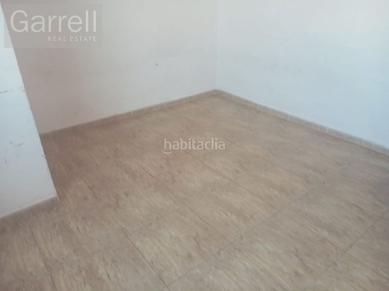 Foto bdf8f21a-8c90-4e06-ac36-a48265da1226. Pis a La Salut Badalona