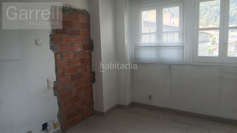Foto 29250faa-579b-45b9-b64b-e2a7d92de21a. Casa adosada en Olot