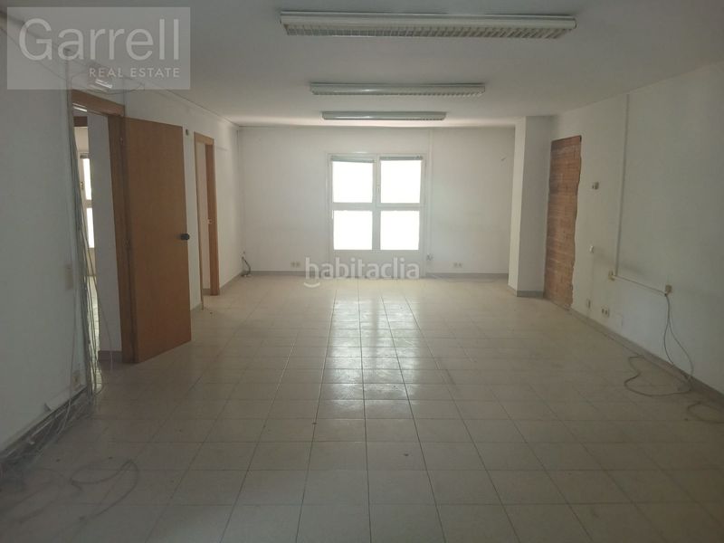 Foto 62933bb7-a9fc-4a90-b20b-c56c9c27b5f1. Casa adosada en Olot