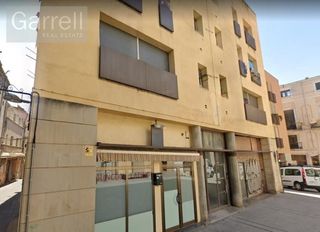 Locale commerciale  Carrer zeta de la 
es: pl: pt:
 valls (tarragona). Este imóvel comercial de 68 m em valls, tarragona, oferece uma l
