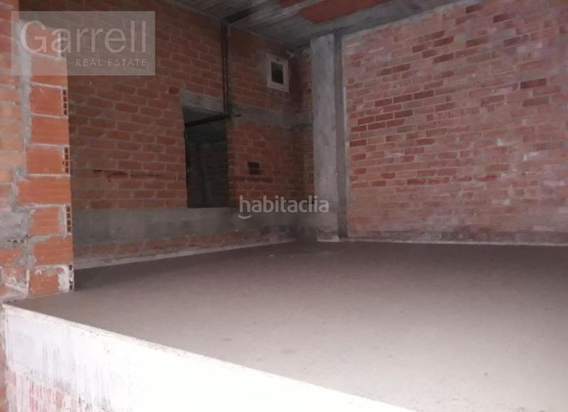 Foto ff5be3b8-42cf-467c-ab49-02aab24f045e. Local comercial a Valls