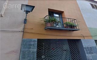 Xalet  Cl de la neu 
 castello d'empuries (girona). Casa ocupada,  de 132 m en castelló dempúries, girona, listo par