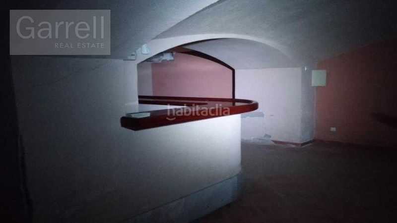 Foto 9ffec240-ab03-406e-88de-6316fddb3d9d. Local comercial sotano local comercial ofrece una superficie de 135 m en una ubicación privilegiada, rodeada de servicios en Sant Feliu de Guíxols