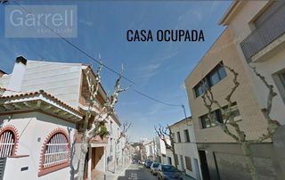 Chalet  Cl flos i calcat 
 el masnou (barcelona). Ocupado. este apartamento usado de 235 m en masnou, barcelona, i