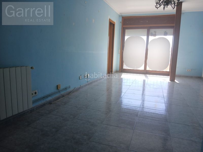 Foto cfb8b16e-f890-46aa-83b3-157d777c1b98. Pis a Coma-ruga platja Coma-ruga