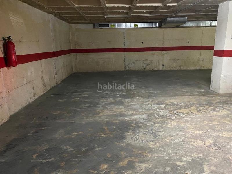Foto 9a15b93a-3aa9-479e-9a45-042c4fbc4495. Aparcament cotxe a Mercado Alicante