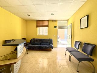 Business premise in San Gabriel. Oportunidad local en san gabriel