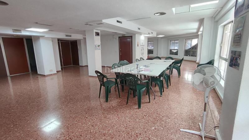 Foto 3dcc974c-f339-4e9b-93e3-da1ef729faf9. Oficina  en plaza de los luceros en Mercado Alicante