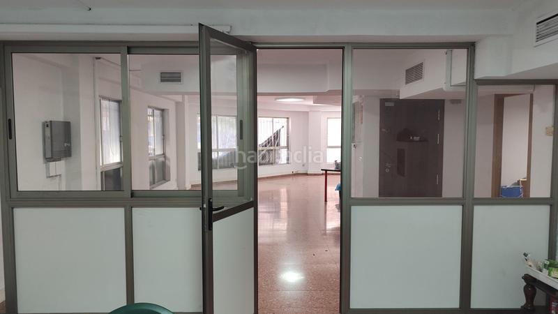 Foto 7268e40d-da55-4b12-af53-e6d2e405f0a9. Oficina  en plaza de los luceros en Mercado Alicante