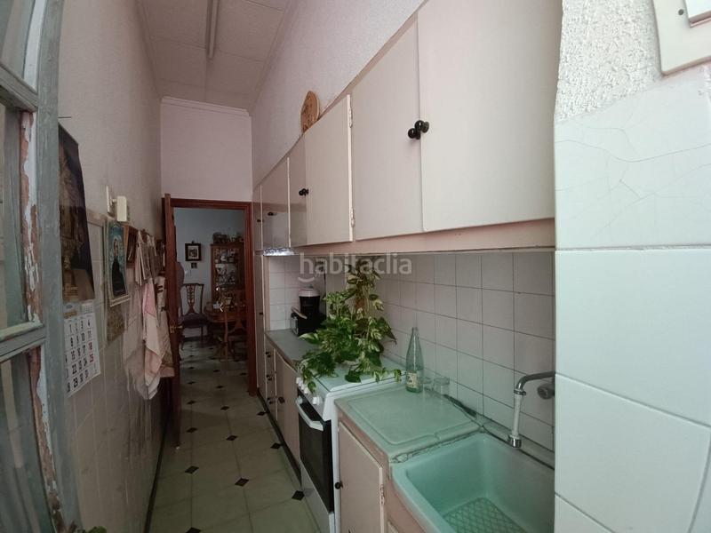 Foto 8aad58f1-304c-4464-a1cf-7e0b260532ba. Gebäude in Mercado Alicante