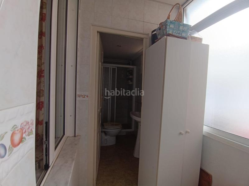 Foto a8324aa5-0372-47c6-9562-462a85cdc161. Gebäude in Mercado Alicante