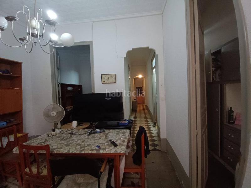 Foto f7807e13-71ee-4024-bc4e-a3c4ad421d37. Gebäude in Mercado Alicante