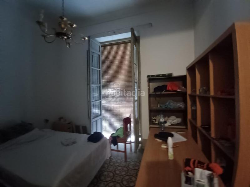 Foto febef7c3-3346-40f5-9784-a478b36de8ff. Gebäude in Mercado Alicante