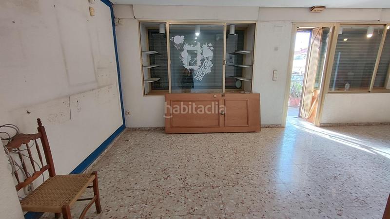 Foto 79c84c58-3b1d-44ae-ab10-81f3c39a98e7. Alquiler local comercial alquiler local en barrio la Tómbola en Alicante