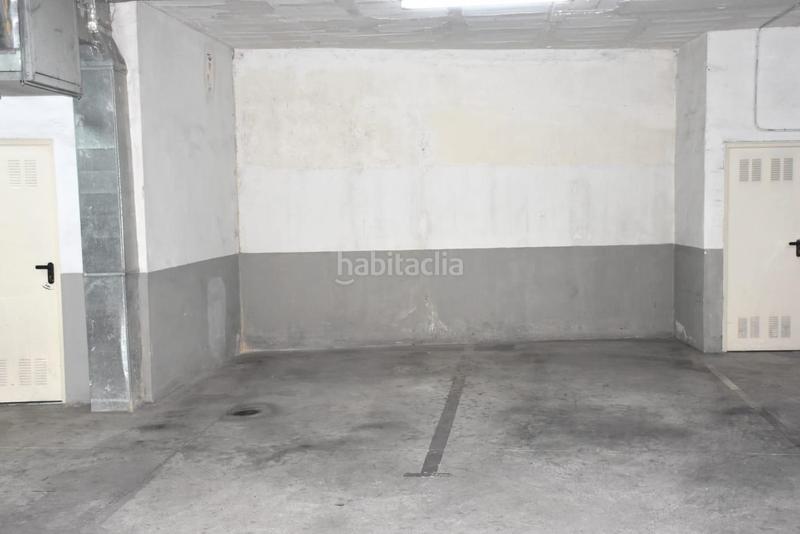 Foto 5d76c959-42f9-4342-a5b2-63e08c53d32b. Car parking in Campoamor Alicante