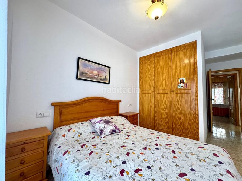 Foto bde54d26-c4e5-4336-ab36-e427d8d6ca75. Pis a Campello Playa Campello (el)