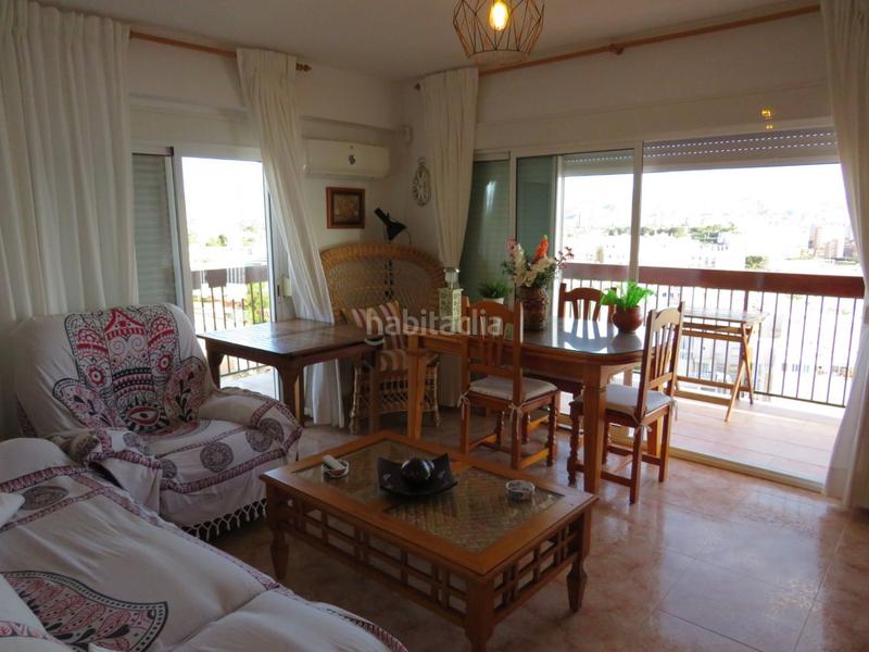 Foto a8f763c3-4886-4489-98f8-ebc14df5df29. Pis amb calefacció aparcament piscina a Playa Muchavista Campello (el)