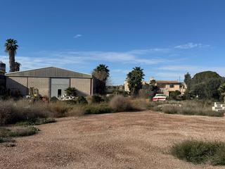 Nau industrial a Nou Alacant. En venta, terreno en villafranqueza con vivienda y nave.