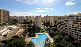 Alquiler Piso en Playa de San Juan. Alquiler en playa de san juan con urbanización
