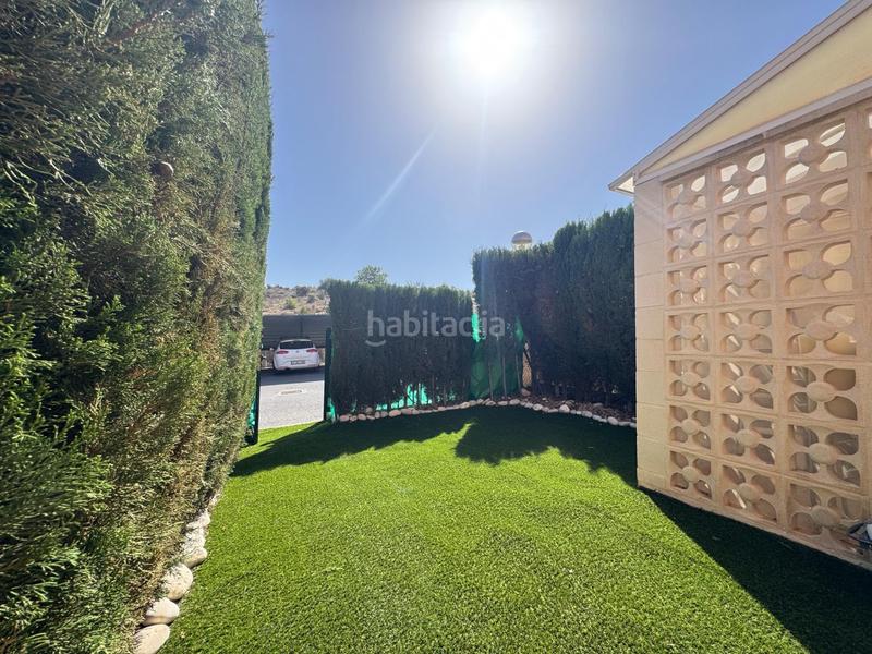 Foto 5662d73c-b206-4740-834b-8dbad24a9a49. Lloguer casa adossada amb calefacció aparcament piscina a Alicante