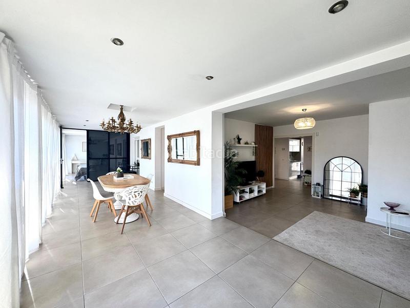 Foto 1349ac35-1934-4cad-9174-9a64b990808e. Àtic amb calefacció a Ensanche-Diputación Alicante