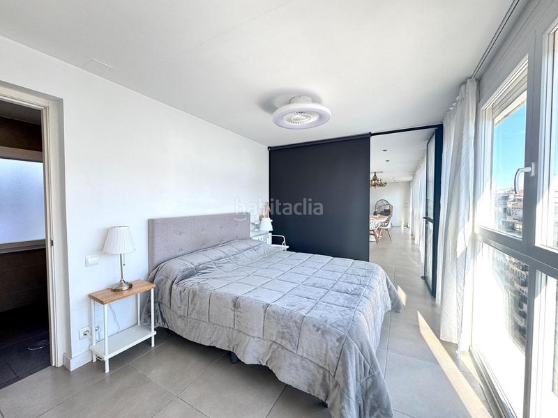 Foto 1fb33e0f-d706-4134-a146-b7c04b8ab418. Àtic amb calefacció a Ensanche-Diputación Alicante