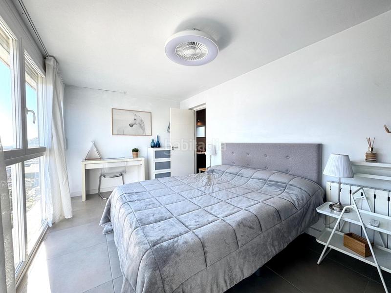 Foto 403a7ded-c969-4dcd-84e5-0ebe229b4998. Àtic amb calefacció a Ensanche-Diputación Alicante