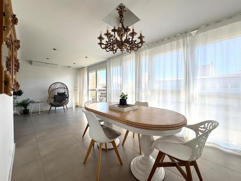 Foto a212eed0-8e93-45fc-a943-81fd4352ce09. Àtic amb calefacció a Ensanche-Diputación Alicante