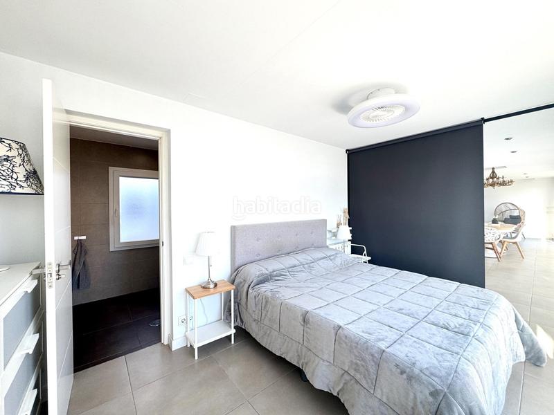 Foto fe60c8d7-ce62-46d1-9f41-58e772badcf5. Àtic amb calefacció a Ensanche-Diputación Alicante