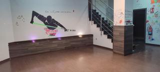 Locale commerciale in Florida Alta