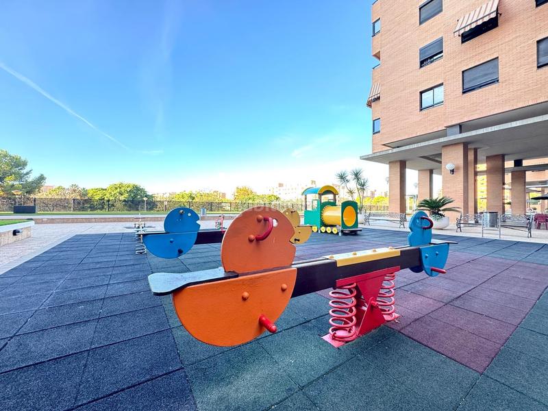 Foto 1d747ffb-4c5a-401d-9e93-18c3ab73eb7a. Alquiler piso alquiler dos dormitorios en parque de las avenidas en Alicante