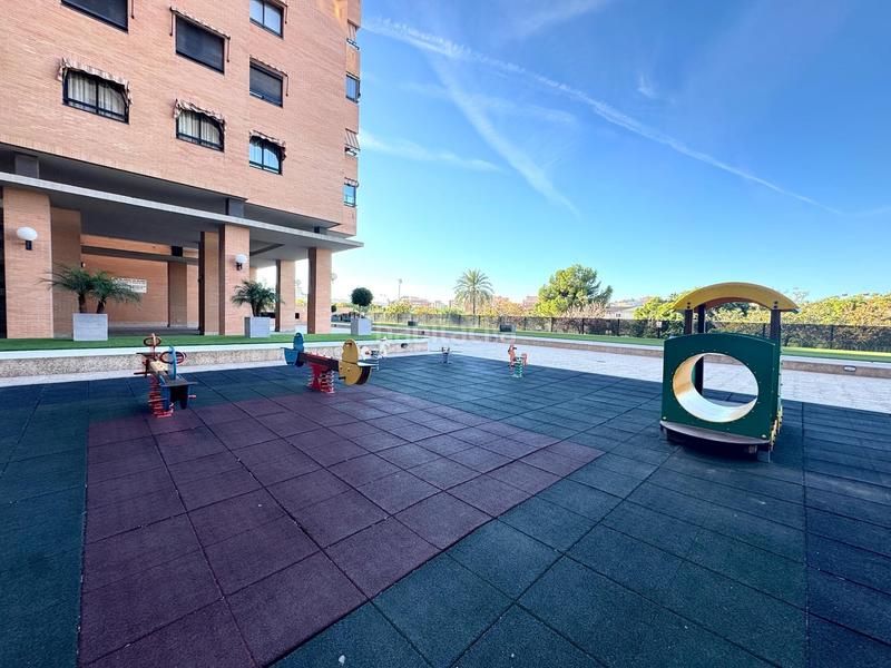 Foto fb7ed8ad-af05-4528-885b-e6890a15c725. Alquiler piso alquiler dos dormitorios en parque de las avenidas en Alicante