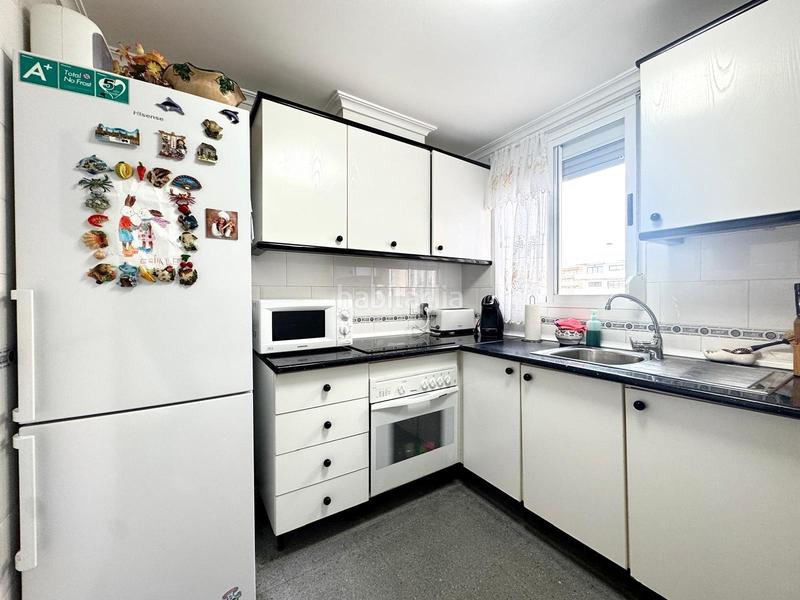 Foto 3a5fb0fe-1c28-46d0-9ffe-e84b83ae258f. Àtic amb aparcament piscina a Playa Muchavista Campello (el)