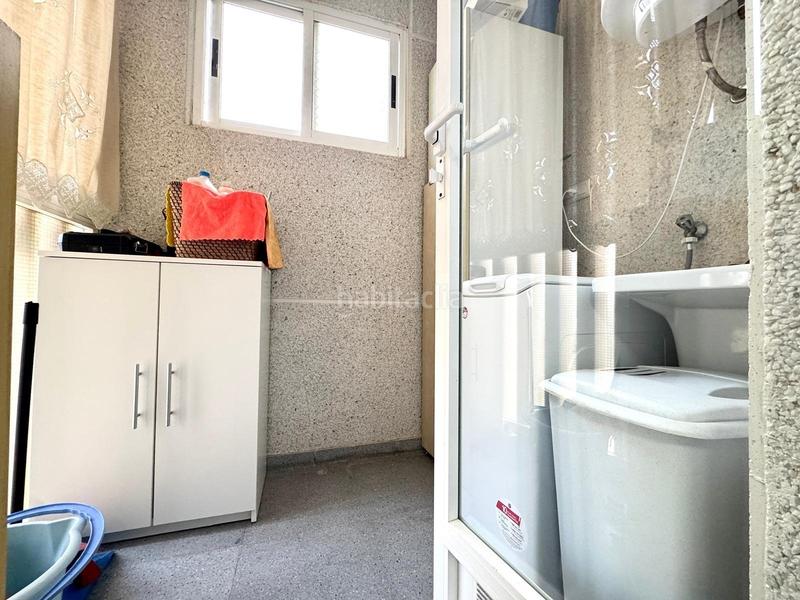 Foto a43c63b5-1469-471a-b2dc-198ee323b1da. Àtic amb aparcament piscina a Playa Muchavista Campello (el)