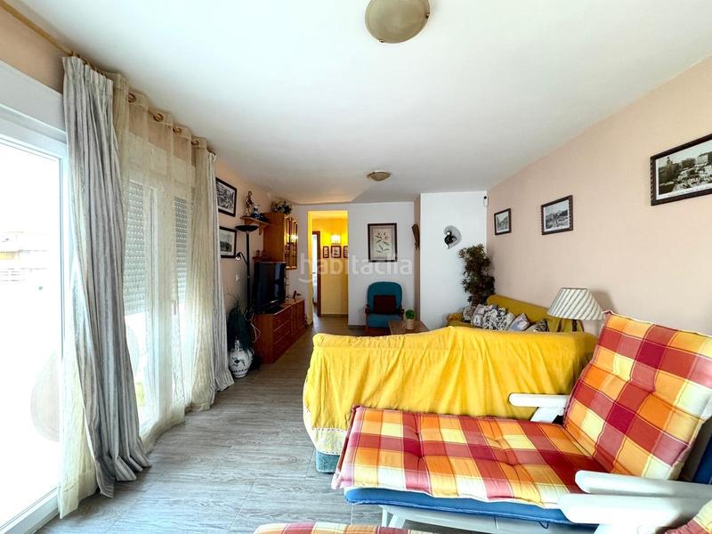 Foto b9bf29c5-db03-45f3-afe1-10947d6f257f. Àtic amb aparcament piscina a Playa Muchavista Campello (el)