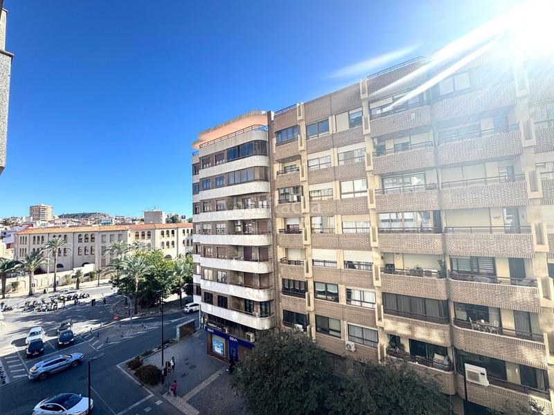 Foto 9da6afc2-e019-4f61-a998-9c7cf674bdb8. Appartamento con parcheggio in Campoamor Alicante