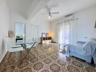 Miete Etagenwohnung  Calle uruguay. Alquiler vivienda en los ángeles