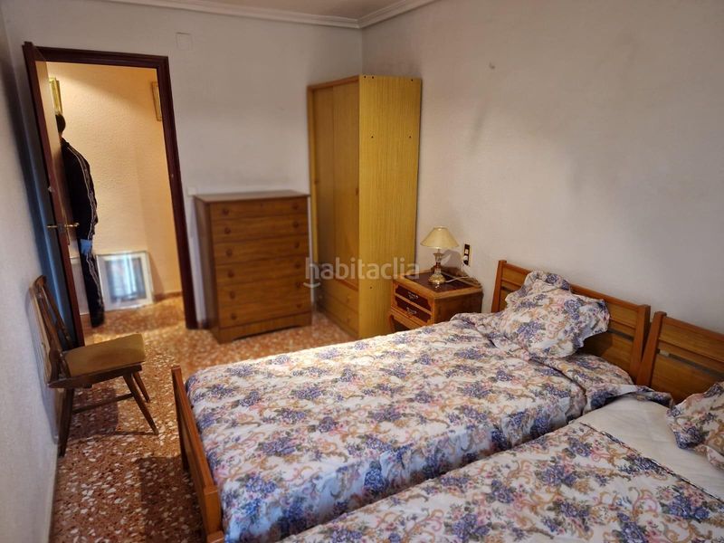 Foto bc70489a-2f5d-4017-9e38-720f5b90c9e3. Pis a Sax