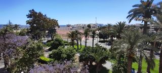 Pis en Ensanche-Diputaci�n. Vistas pan�ramicas junto al puerto deportivo