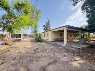 Masia a Torrellano. Casa de campo con parcela rústica en torrellano alto alicante  p