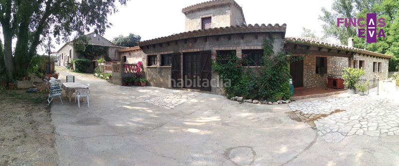 Foto b246f15c-4ef2-447f-8ad6-3299aedd816e. Casa amb calefacció a Borrassà