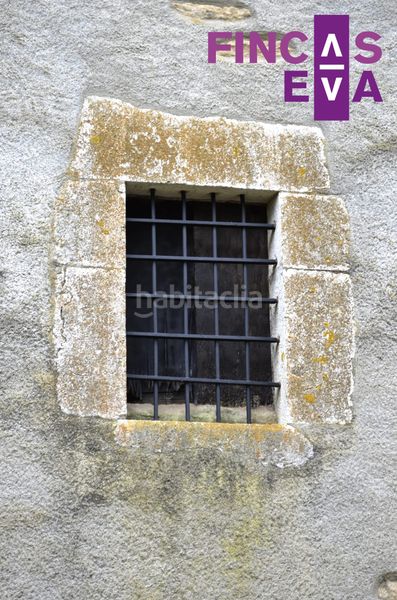 Foto eec32bb6-3f92-468e-b259-1f73186307a4. Casa amb calefacció a Borrassà